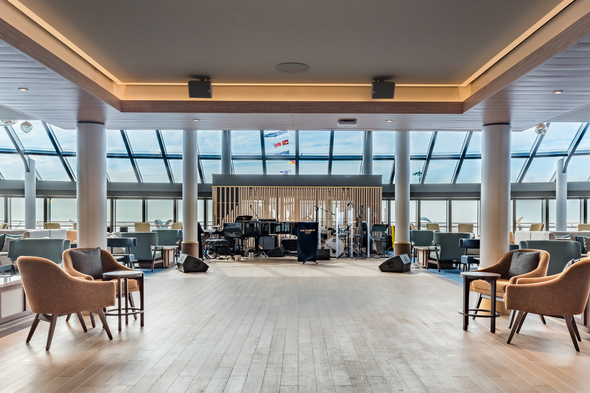 Saga - Spirit of Discovery - Britannia Lounge