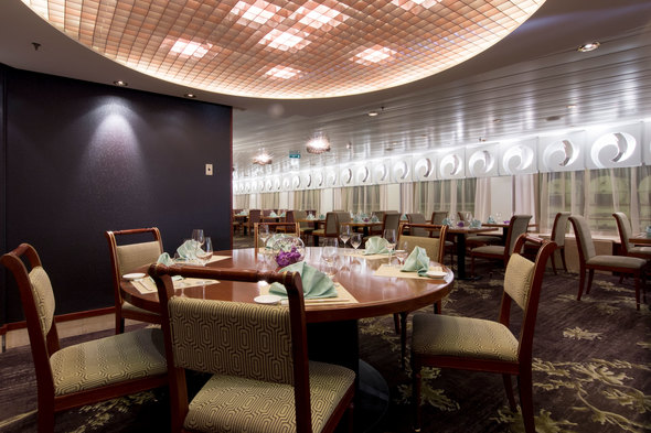 Crystal Serenity - Umi Uma restaurant