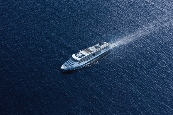 Hapag-Lloyd Cruises - MS Europa 2