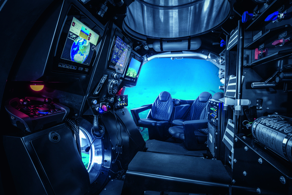 Scenic Eclipse - Scenic Neptune submarine