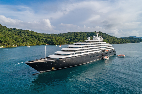 Scenic Eclipse in Roatan, Honduras