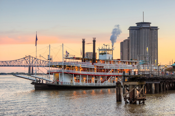 Paddle steamer in New Orleans