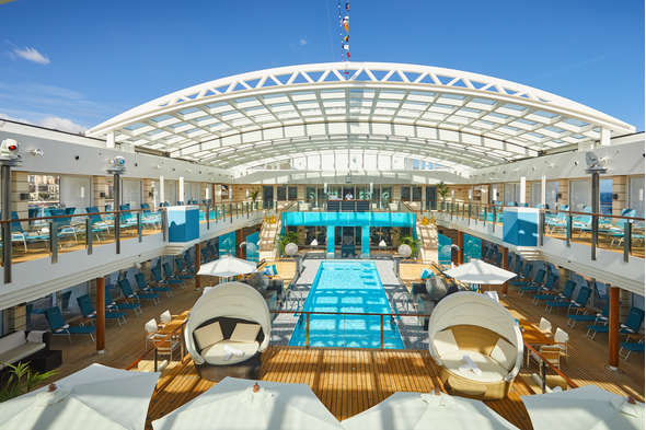 Hapag-Lloyd - MS Europa 2 - Pool deck