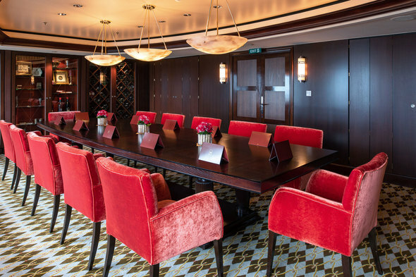 Crystal Cruises - The Vintage Room