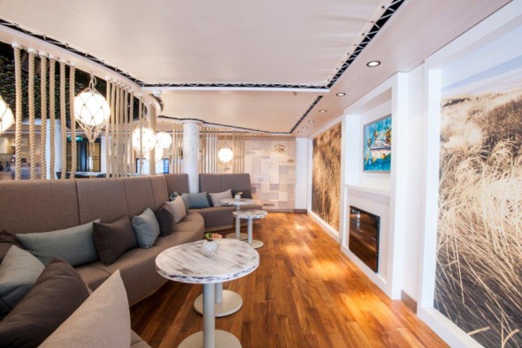 Art themed cruises - Europa 2, Sansibar
