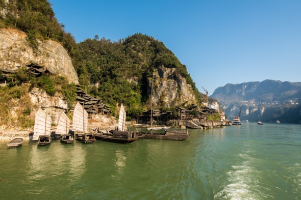 Xiling Gorge near Yichang, China