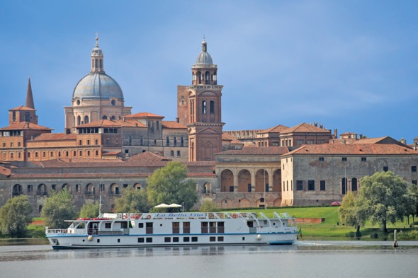 Po river cruise review - European Waterways' La Bella Vita in Mantua, Italy