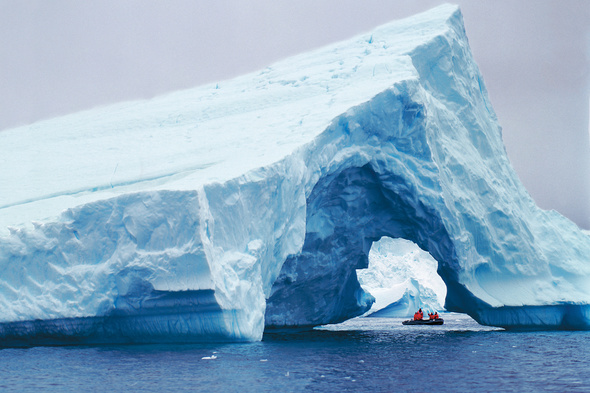 Lindblad Expeditions, one of the best cruise options in Antarctica