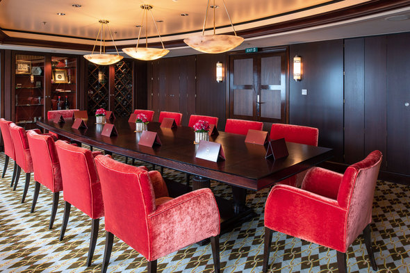 Crystal Serenity - The Vintage Room