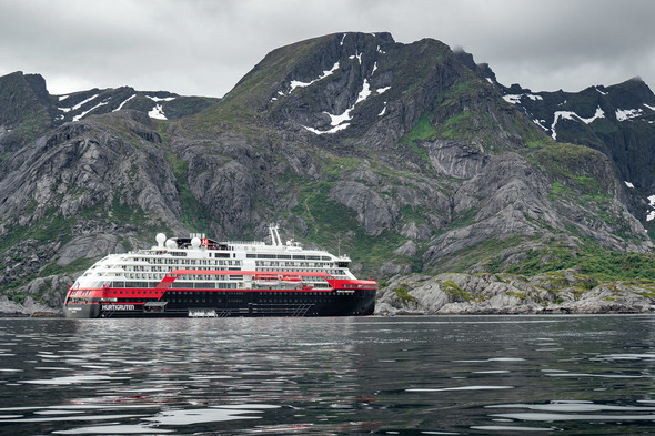 Hurtigruten - MS Roald Amundsen in Lofoten, Norway