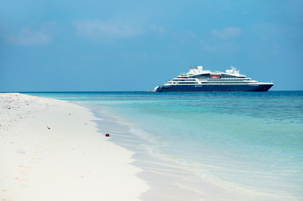 Ponant's Le Laperouse in the Maldives