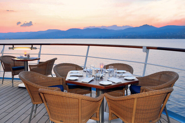 Windstar Cruises, Wind surf, Candles restaurant