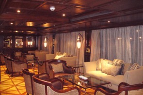 Uniworld River Tosca lounge