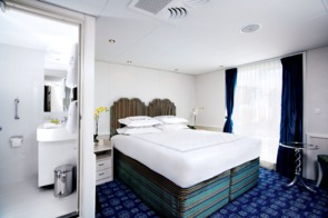 Uniworld River Victoria suite