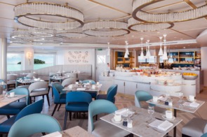 Crystal Cruises - Crystal Esprit Patio Café