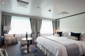 Crystal Cruises - Crystal Esprit Yacht Suite