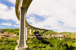 Bridge over the Douro at Peso da Régua, Portugal
