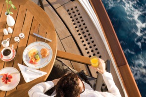 Regent Sevens Seas Voyager breakfast