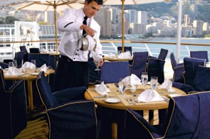 R Class Terrace Cafe
