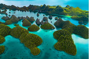 Wayag, Raja Ampat, Indonesia