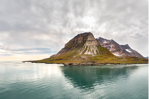 Alkhorney mountain, Spitsbergen