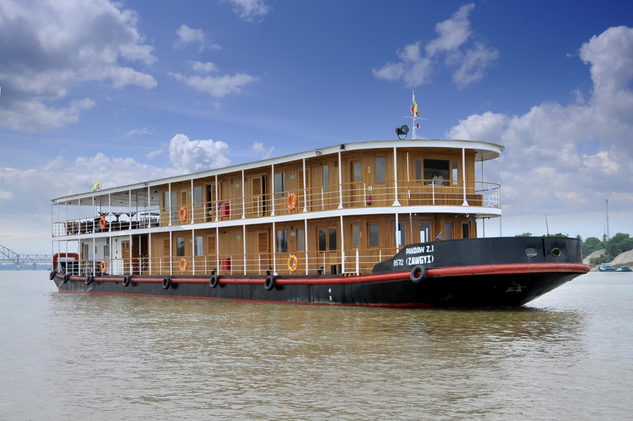 RV Zawgyi Pandaw exterior