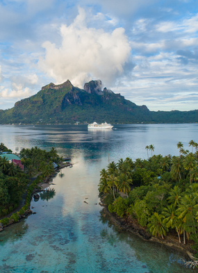 MS Paul Gauguin, one of the best small ship cruise lines in the South Pacific