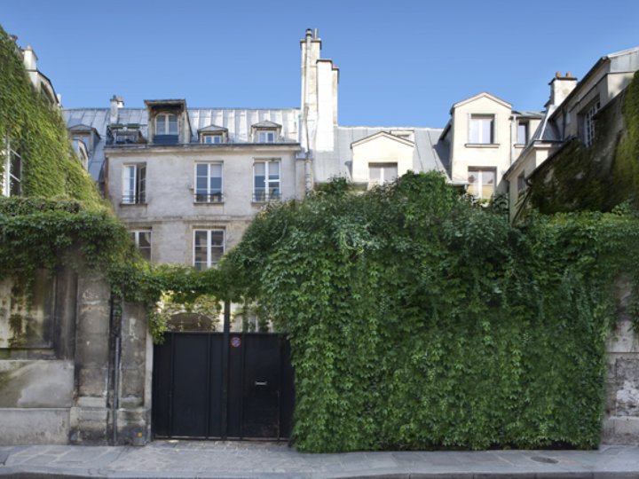 La Cour des Archives Paris 75003
