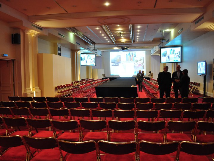 Le Tapis du Faubourg Paris 75010