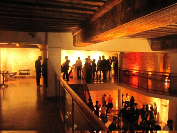 Galerie brute Paris 75006