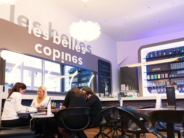 Les belles copines Paris 75017