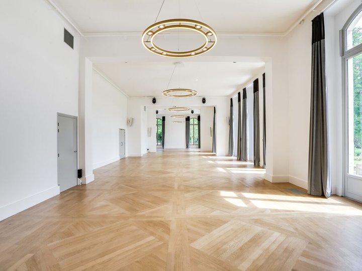 Le Château Paris 75116