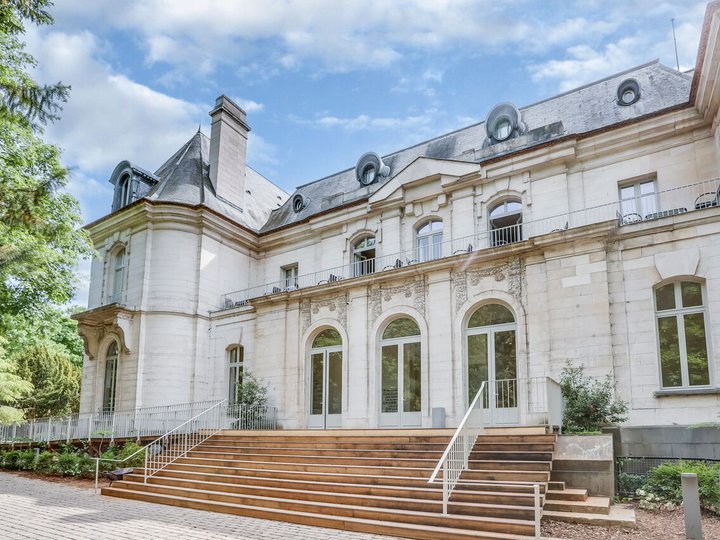 Le Château Paris 75116