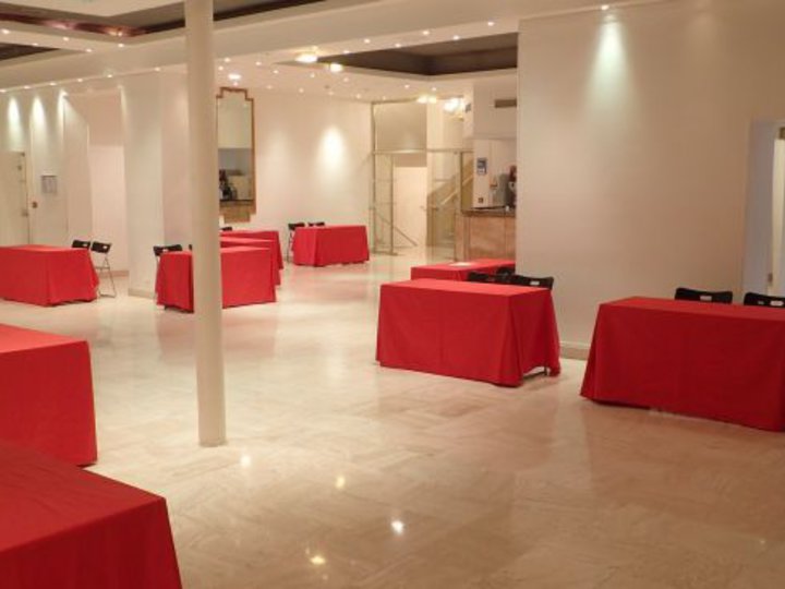 L'Espace 199 Paris 75003