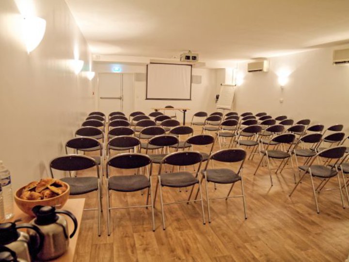 L'Espace 199 Paris 75003