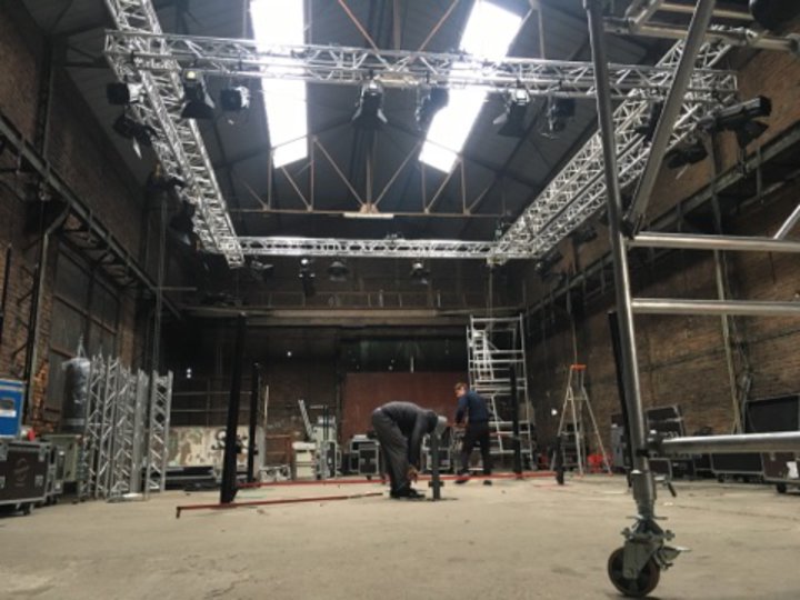 Studio 105 Paris 75019