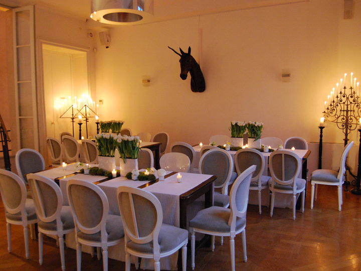 LaCourduMaraisDîner.JPG