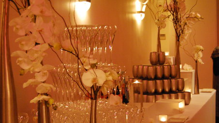 LaCourduMaraisbuffet.JPG