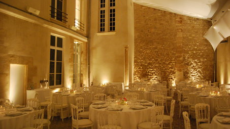 LaCourformatdîner.JPG