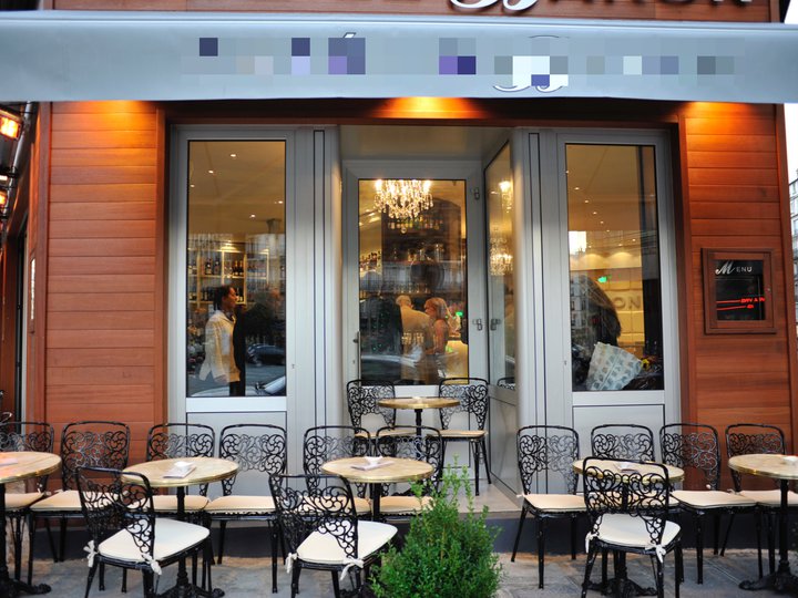 Café Le Baron Paris 75009