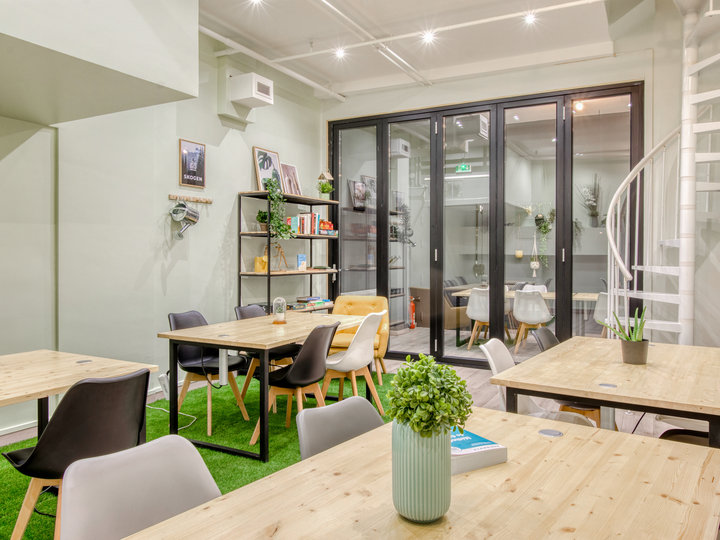 L'espace Amelot  Paris 75011