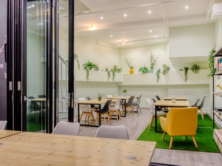 L'espace Amelot  Paris 75011