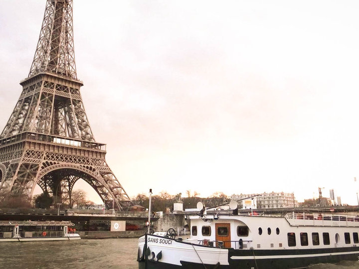 Bateau de Sèvres  Sèvres 