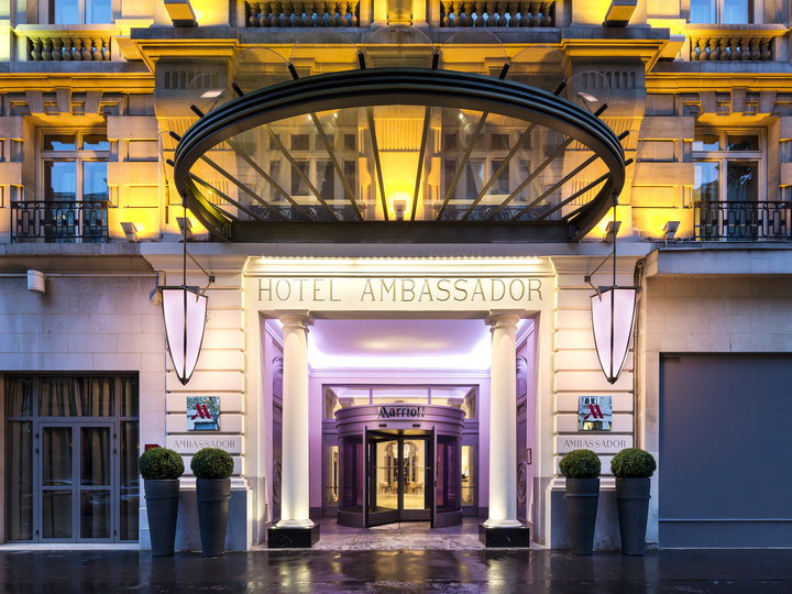 L'Ambassador Paris 75009