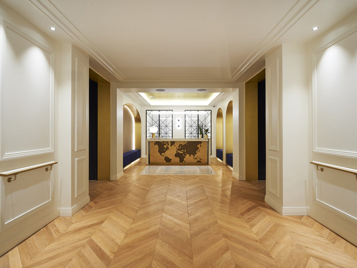 L'école Haussmann Paris 75008
