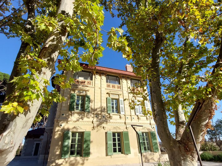 La demeure provençale  Istres