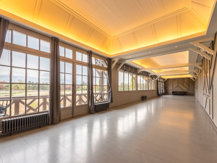 Le manoir des étangs Paris 75116