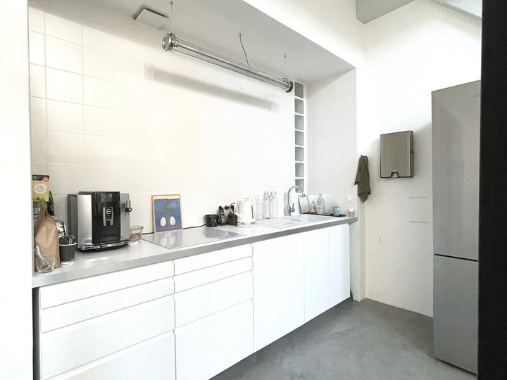 The Moon Studio Paris 75010
