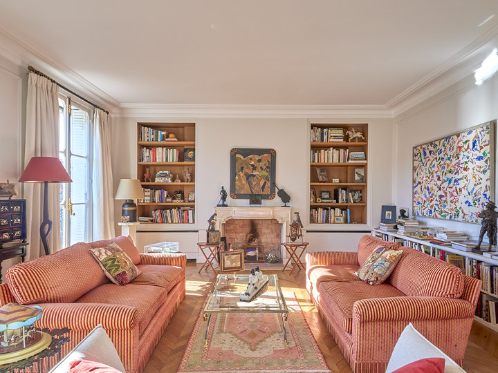 Le Magnifique  Paris 75116