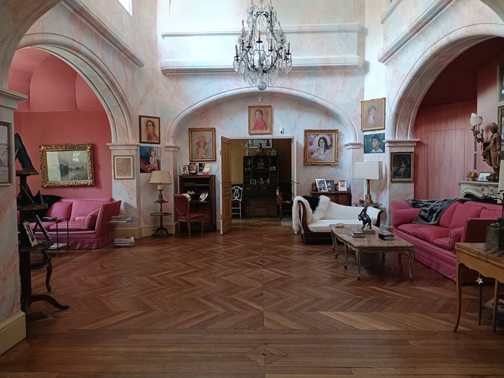 L'hôtel Particulier de la Dame de Fer  Paris 75007